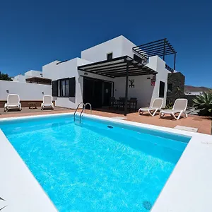 Casa Marta, Private Pool, Free Wifi , Playa Blanca (Lanzarote) Spagna