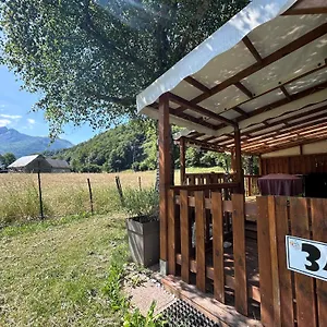 https://camping-happy-pyrenees.midi-pyreneeshotels.com